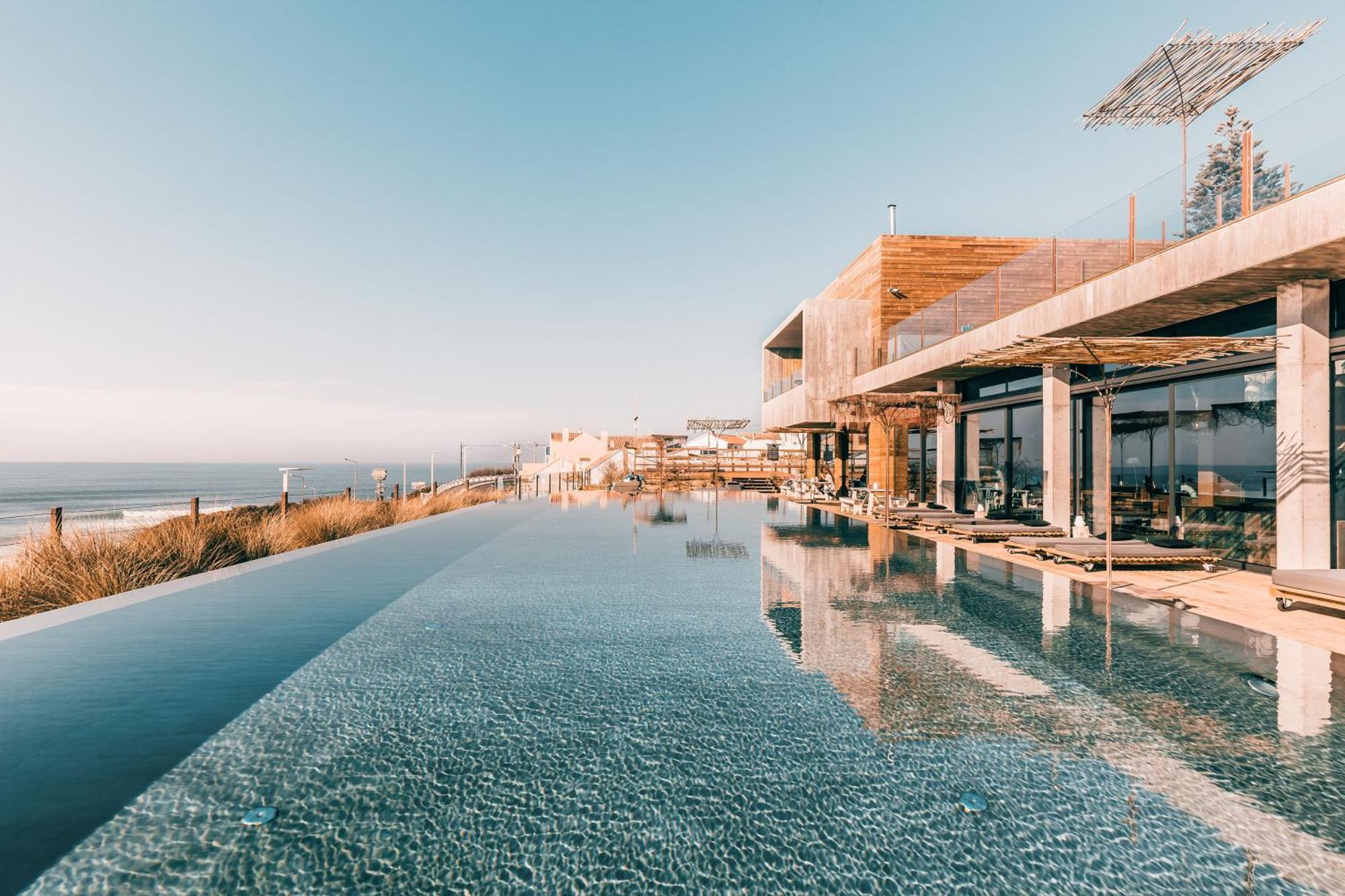 Отель Noah Surf House Portugal Санта-Круш Экстерьер фото