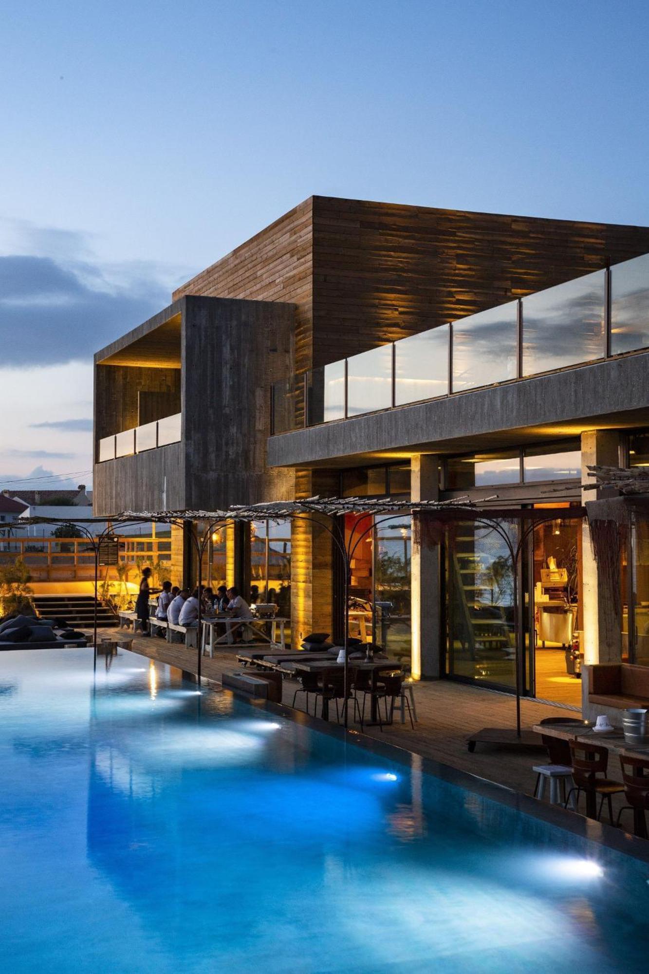 Отель Noah Surf House Portugal Санта-Круш Экстерьер фото