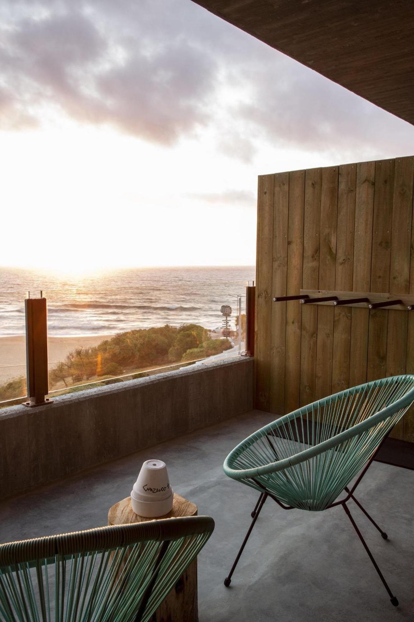 Отель Noah Surf House Portugal Санта-Круш Номер фото