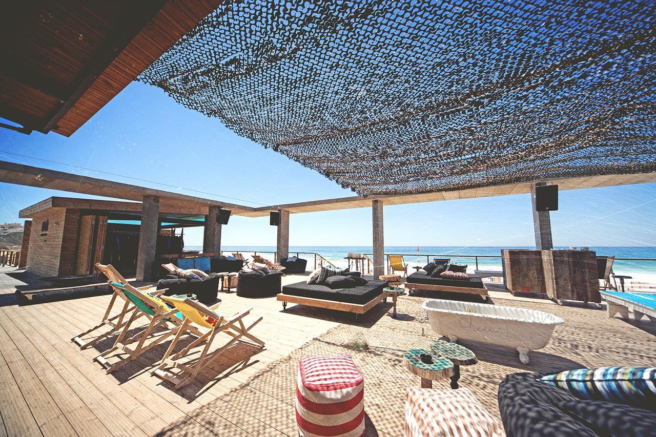 Отель Noah Surf House Portugal Санта-Круш Экстерьер фото